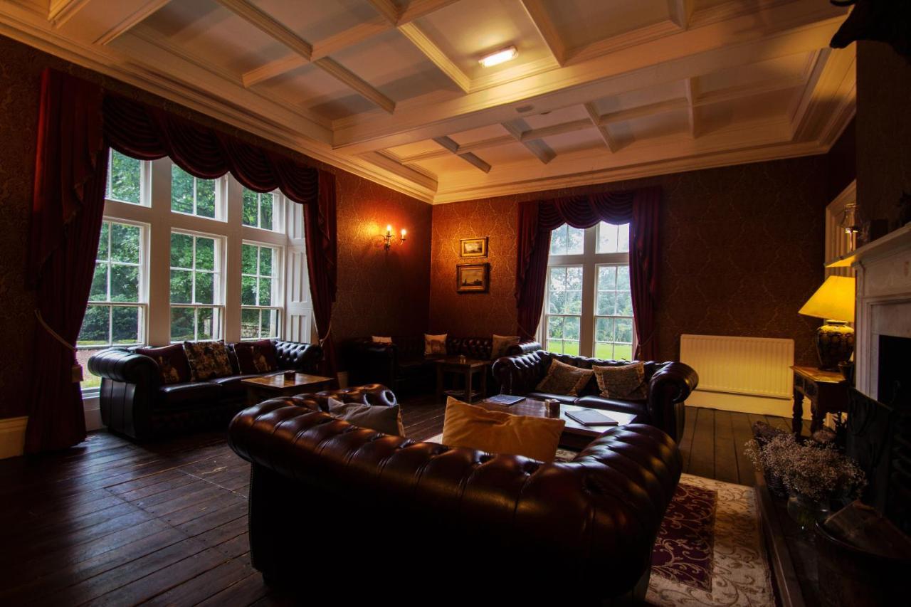 Hotel Otterburn Castle Exterior foto